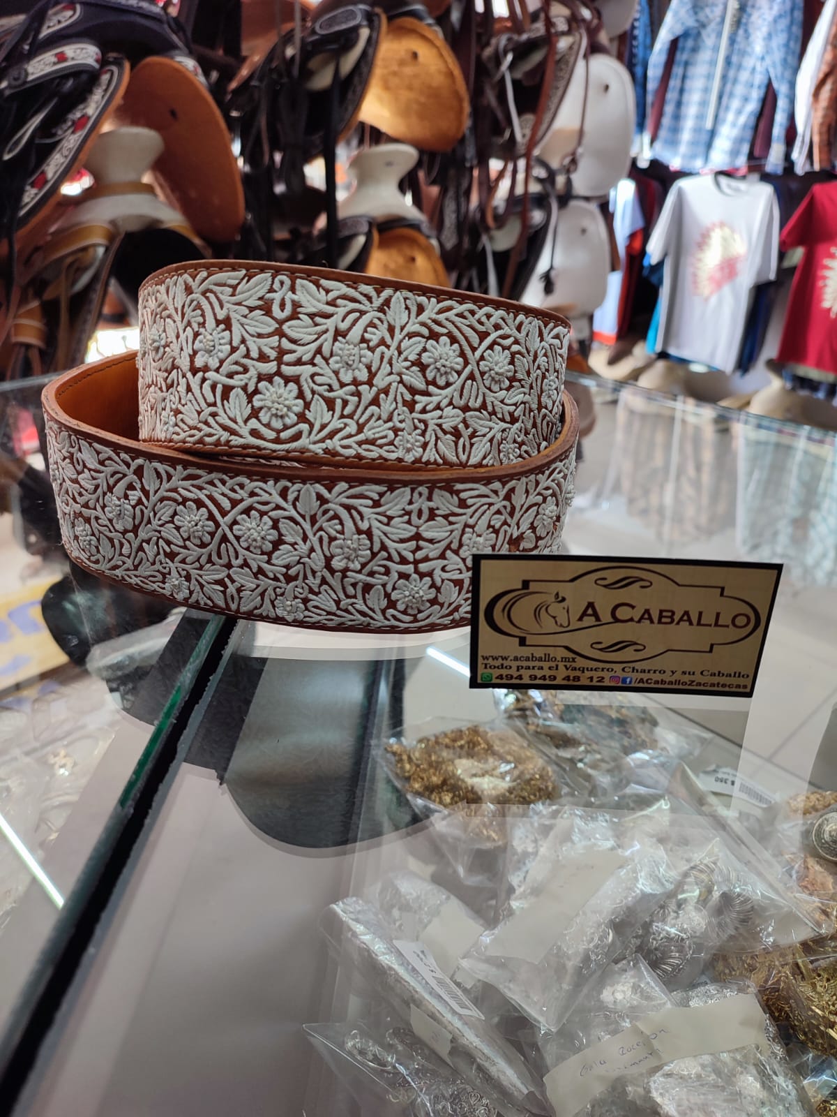 Cinto Piteado Extra Fino, Guia Española, Nudos en Flores.