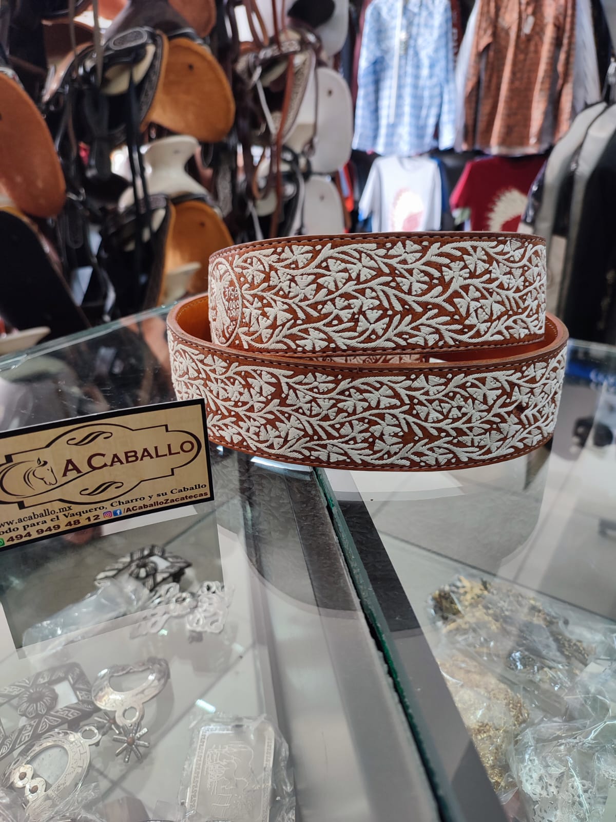 Cinto Piteado Exta Fino, Greca de Cilantro, Chapeton de Centenario.