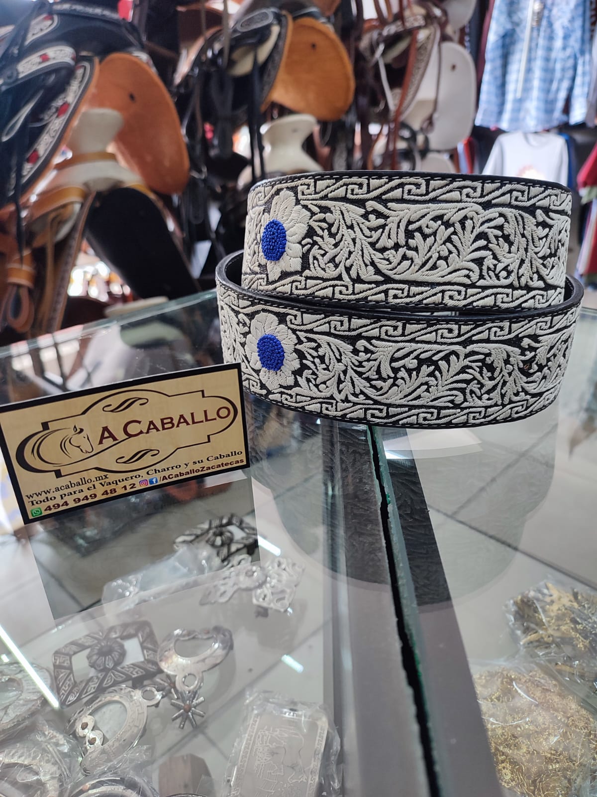 Cinto Piteado Exta Fino, Greca & Rameado con Churros Azul Rey.