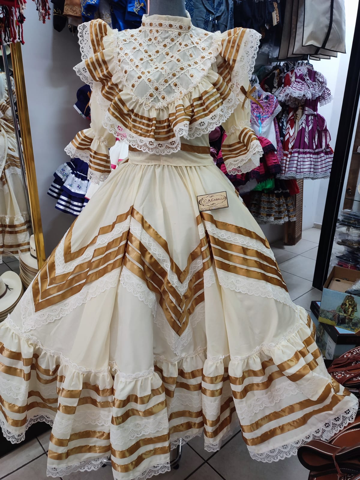 Gala Vestidos De Vestuario De Escaramuza Charra Traje Charro