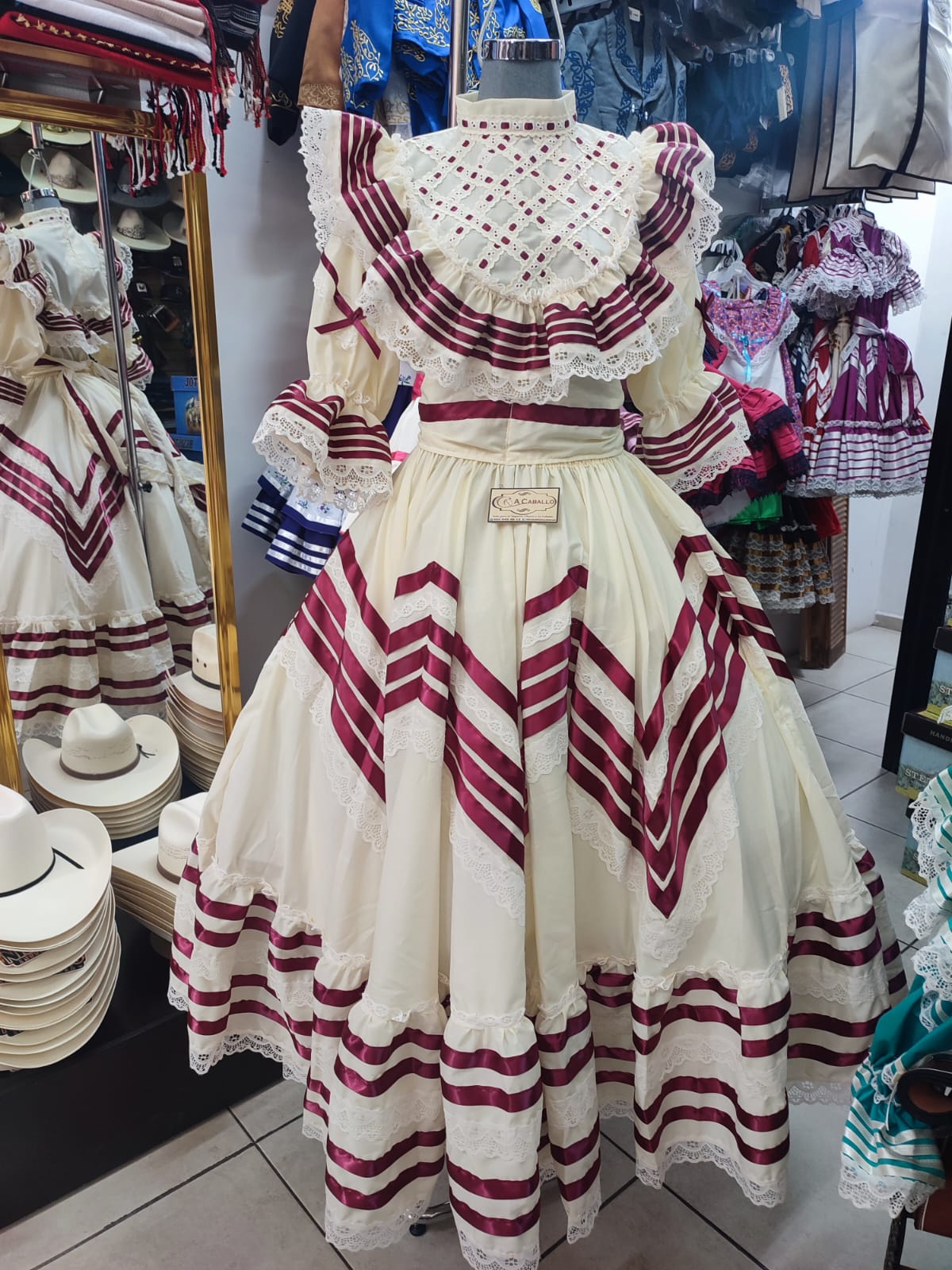 Vestido de Escaramuza Liston en Estrella