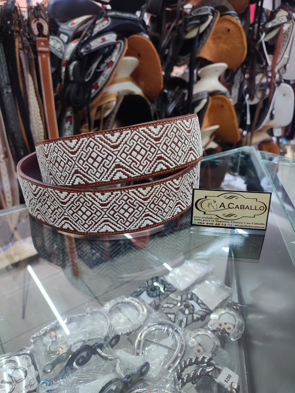 Cinto Piteado Extra Fino Greca de la Y, Combinado.