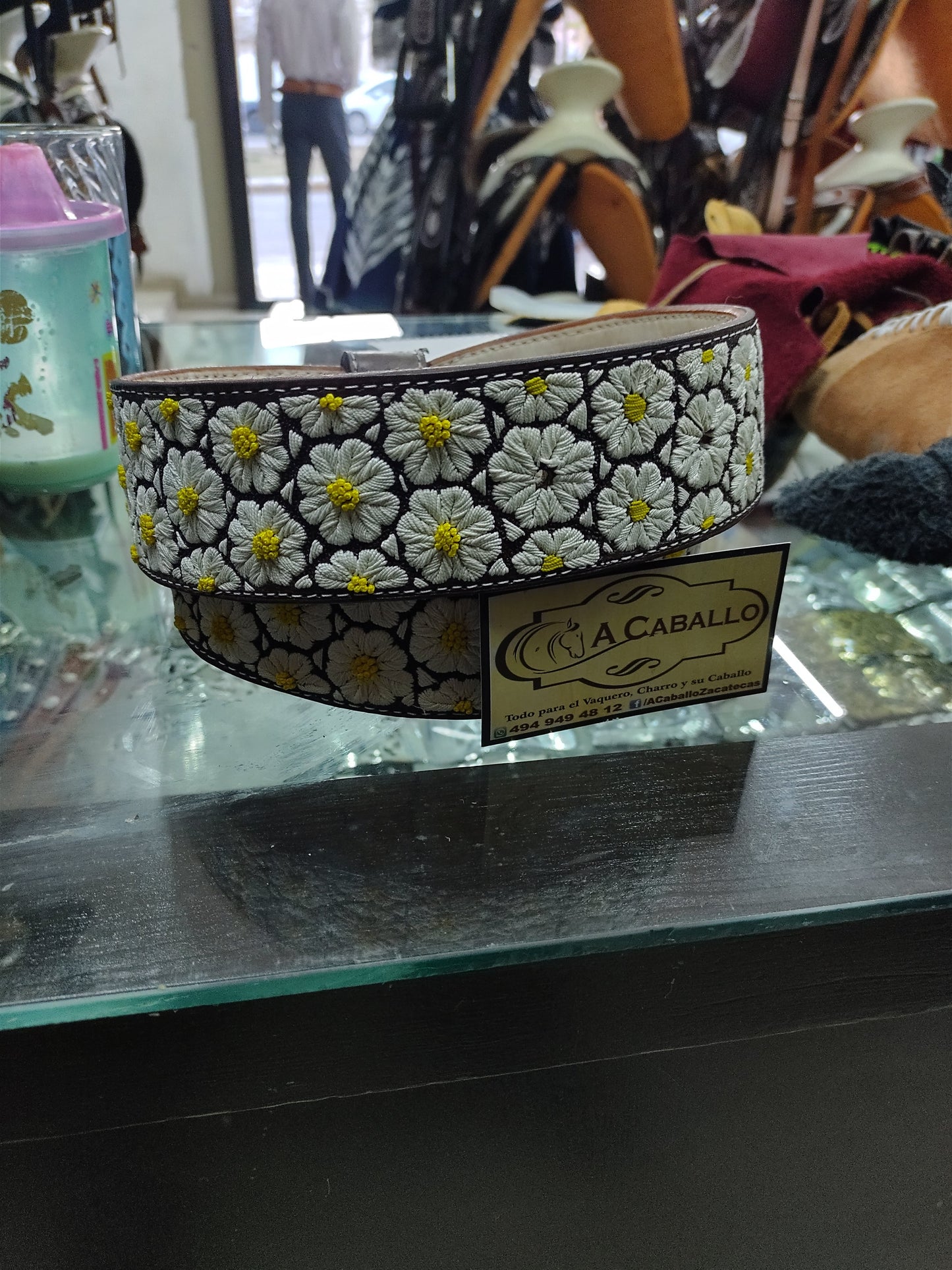 Cinto Piteado Mil Flores Abultadas Amarillas