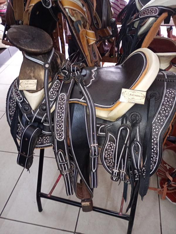 Montura Flor Herraje Fuste Stainless Steel Saddle Kit