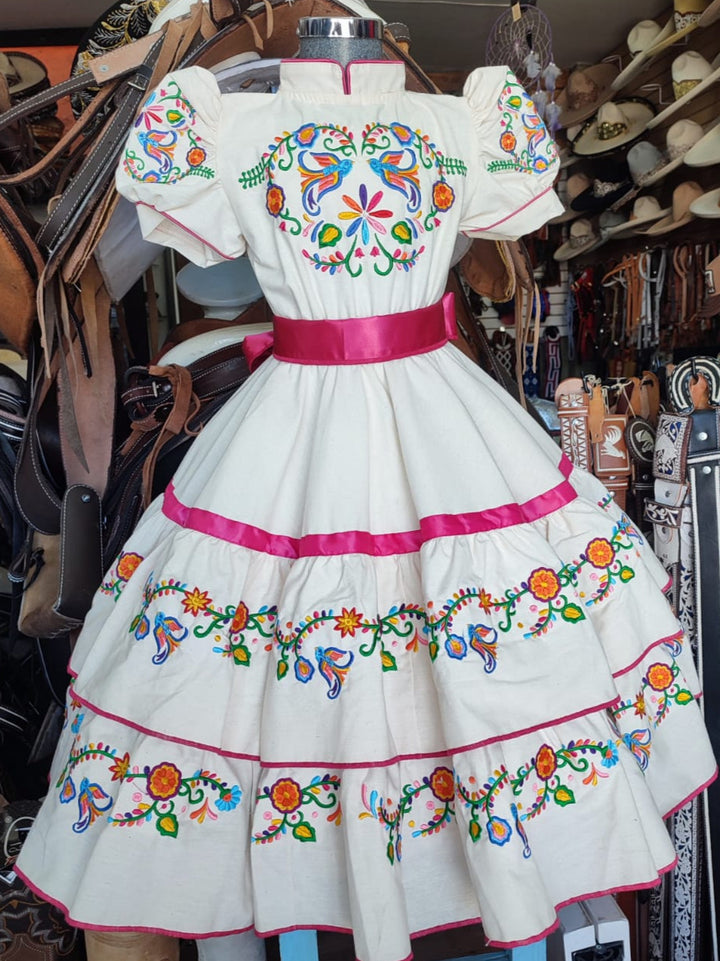 precio de traje de escaramuza