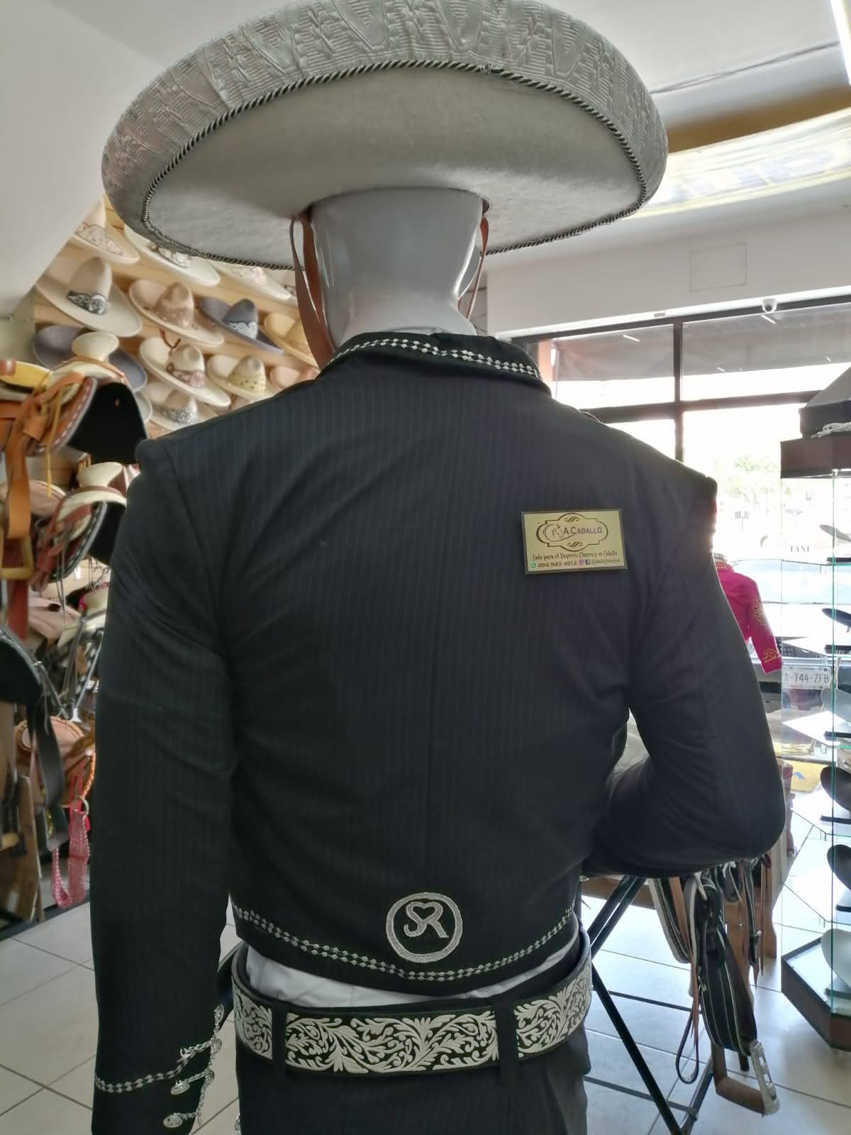 Tela Casimir Trajes De Mariachi Bordados DON CORTEZ TRAJE MARIACHI
