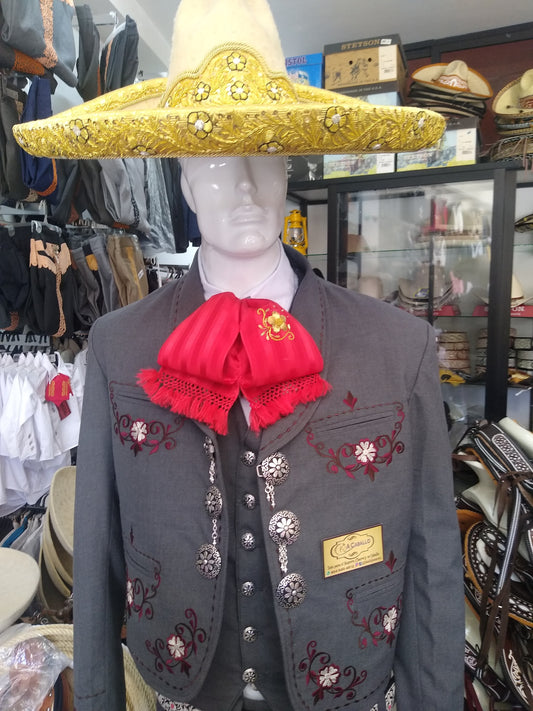 Traje Charro 3 Piezas, Media Gala, Bordado en Hilo Metalico.