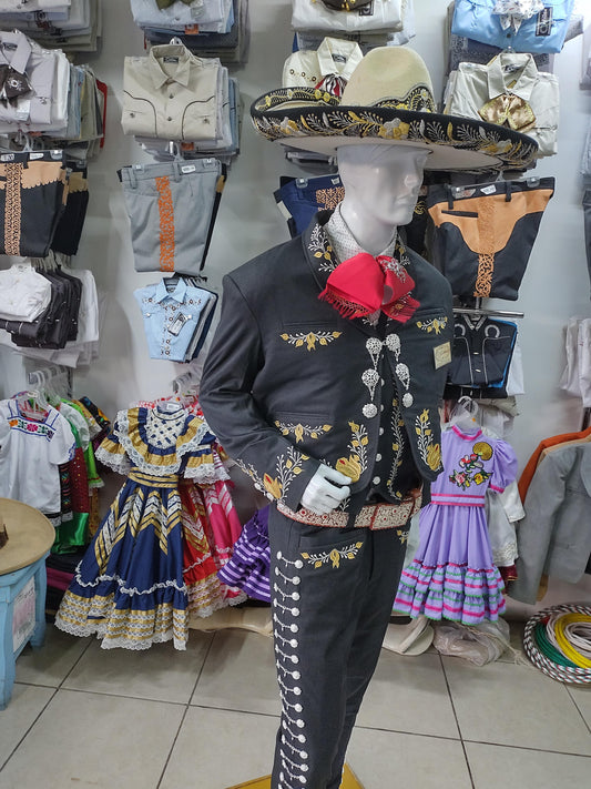 Traje Charro 3 Piezas, Bordado en Hilo Metalico,, Gala Completa.