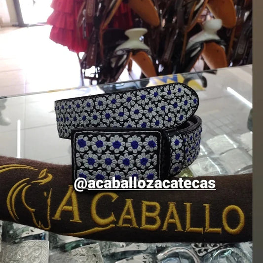 Cinto Piteado Mil Flores detalles en Azul Rey