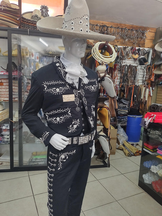 Traje Charro 3 Piezas, Gala completa, Bordado en Canutillo