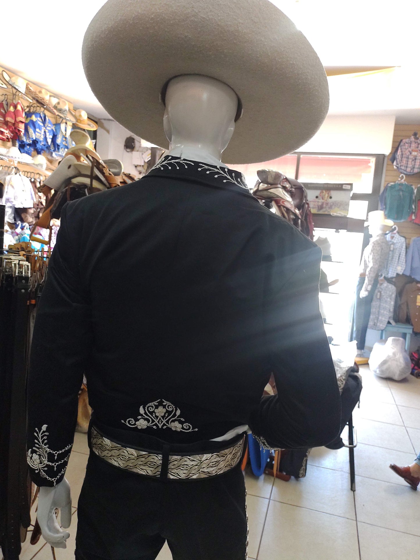 Traje Charro 3 Piezas, Gala completa, Bordado en Canutillo