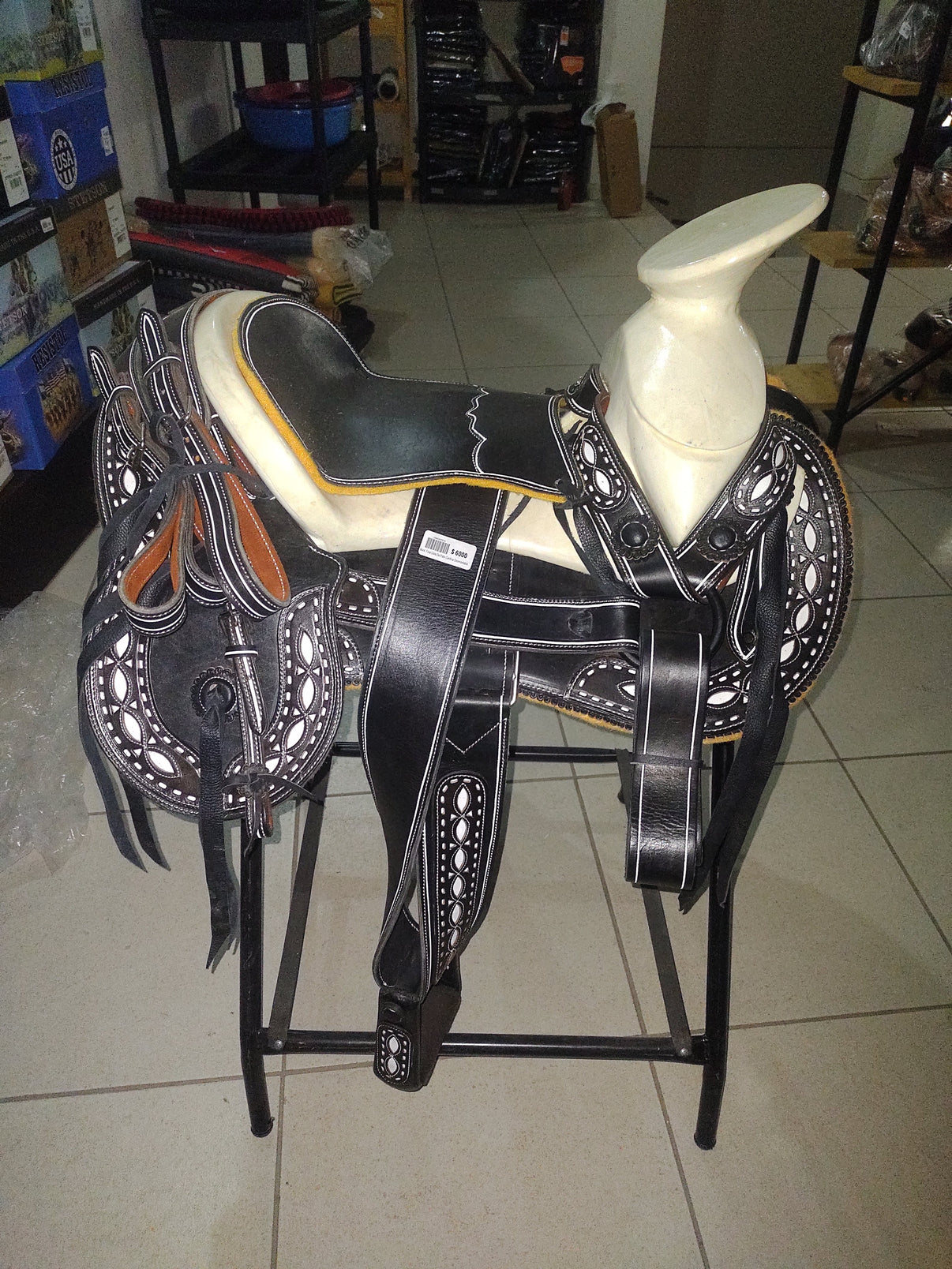 Selle Charro Noire 15 Pouces – NELIDAS SOUTHERN IMPORTS – Cuir Mexicain Neuve